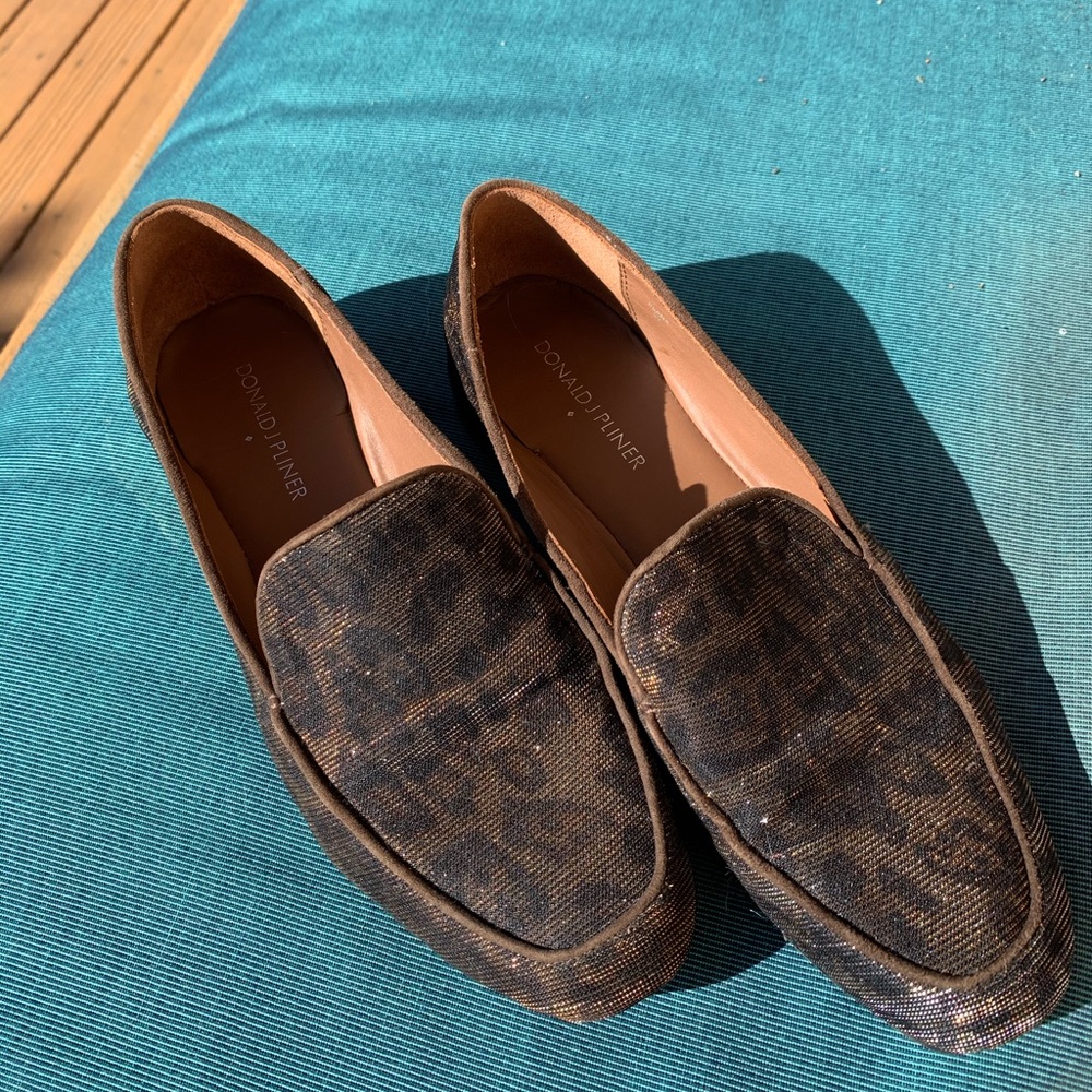 Shoes - Picture 5 of 7